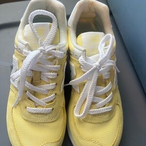 Yellow new balances